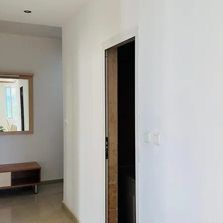 Sunny House 404 Two Bedroom