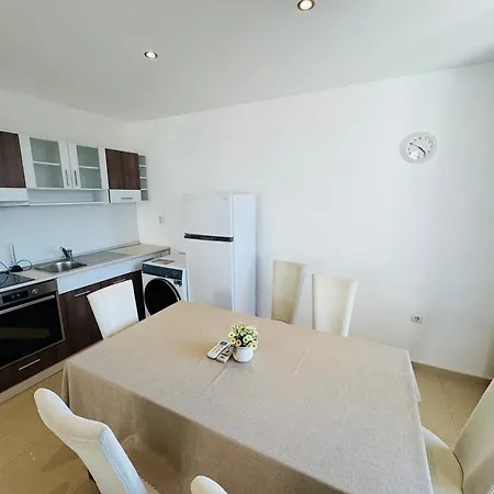 Sunny House 404 Two Bedroom * Sunny Beach
