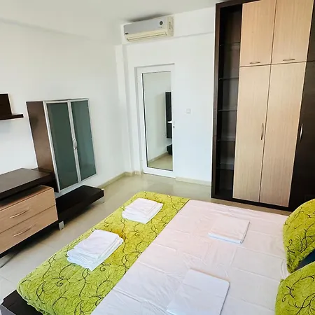 Sunny House 404 Two Bedroom