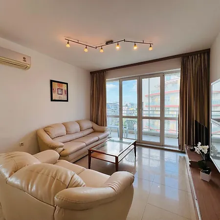 Sunny House 404 Two Bedroom